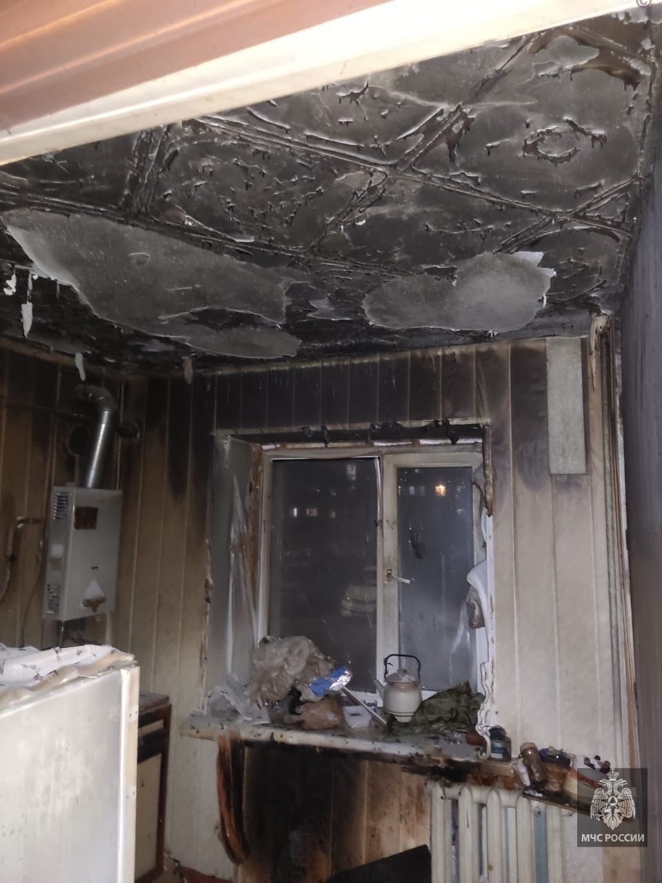 МЧС по РБ Пожар г.Нефтекамск, ул.Нефтяников (16.11.2025).