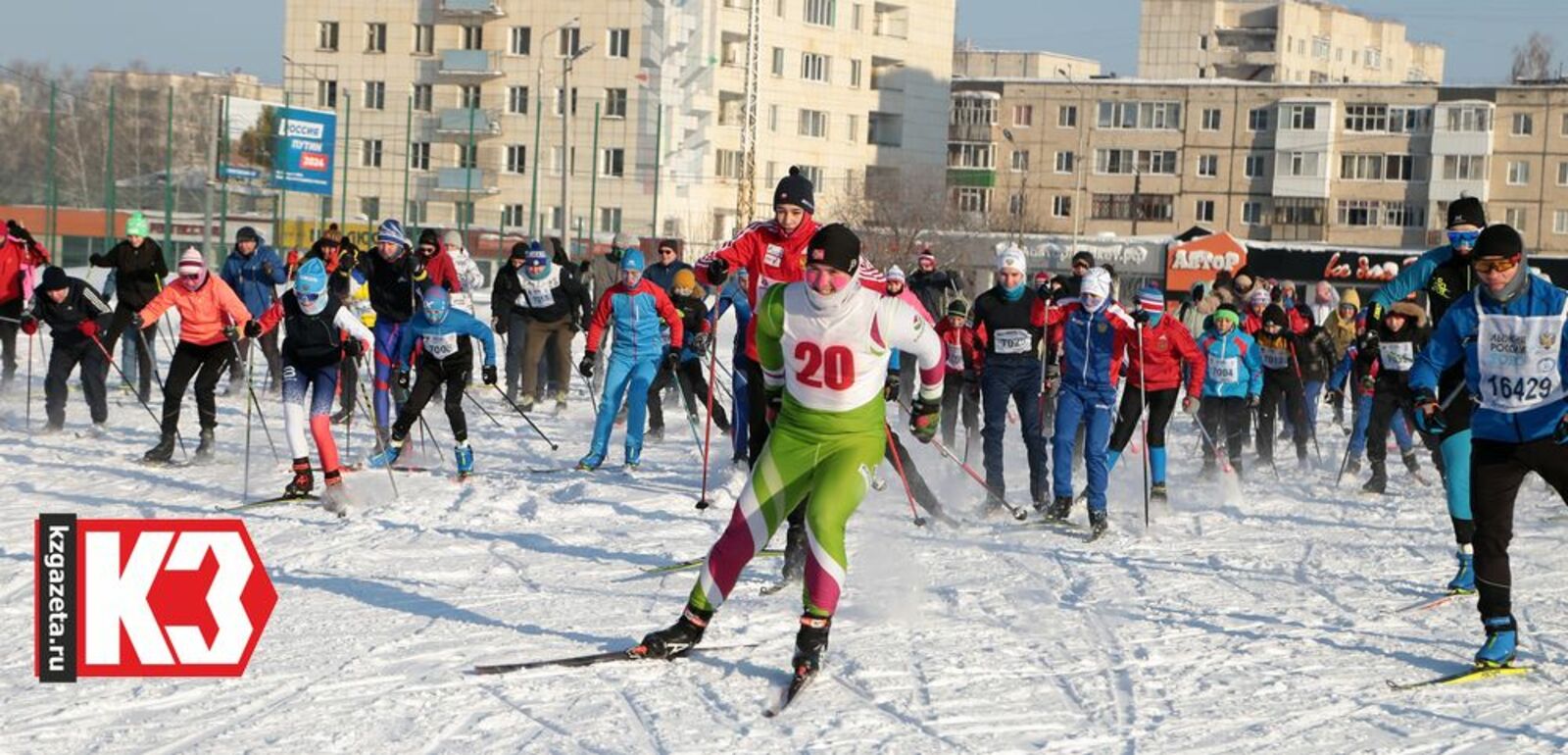 В Нефтекамской «Лыжне России» приняли участие более 400 лыжников. Фото: Руслан Никонов, «КЗ».