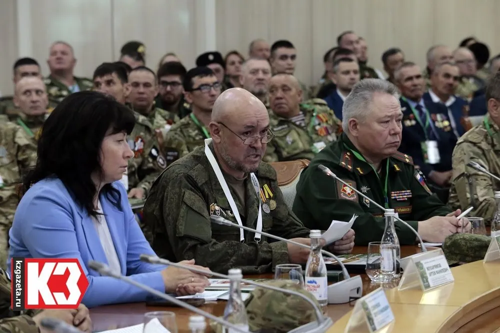 В числе проектов центральное место занимала помощь участникам СВО. Фото: Руслан Никонов, «КЗ».