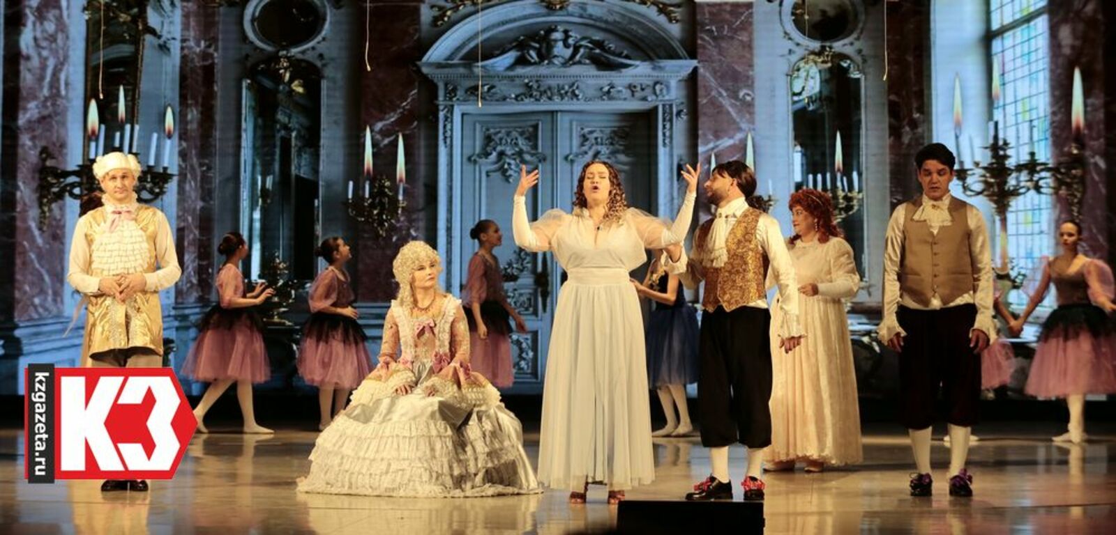 Сцена из спектакля «Безумный день или Женитьба Фигаро». Фото: Руслан Никонов, «КЗ».