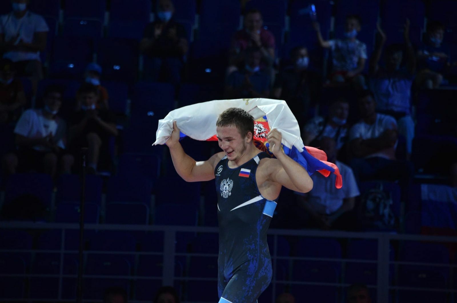 Сборная России по греко-римской борьбе завоевала первое место на юниорском чемпионате мира