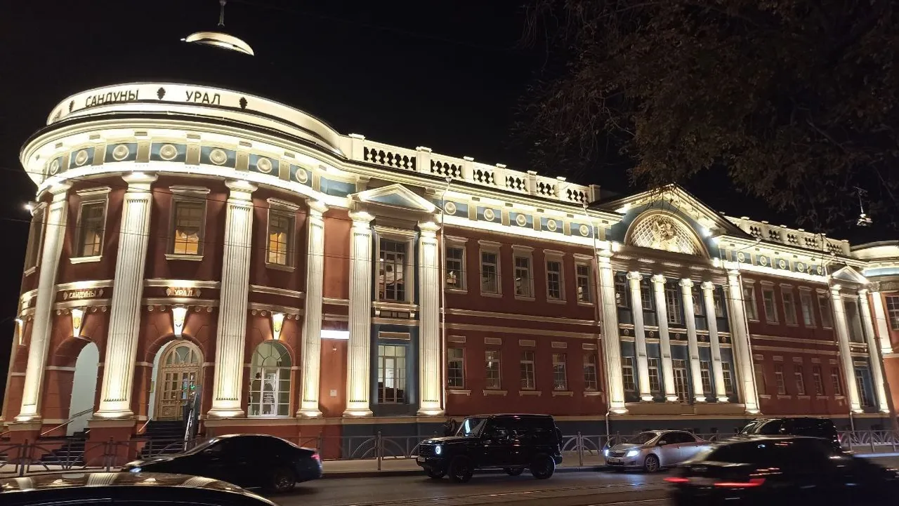 Старинное здание в центре Екатеринбурга. Фото из архива Лейсан Шайхинуровой.