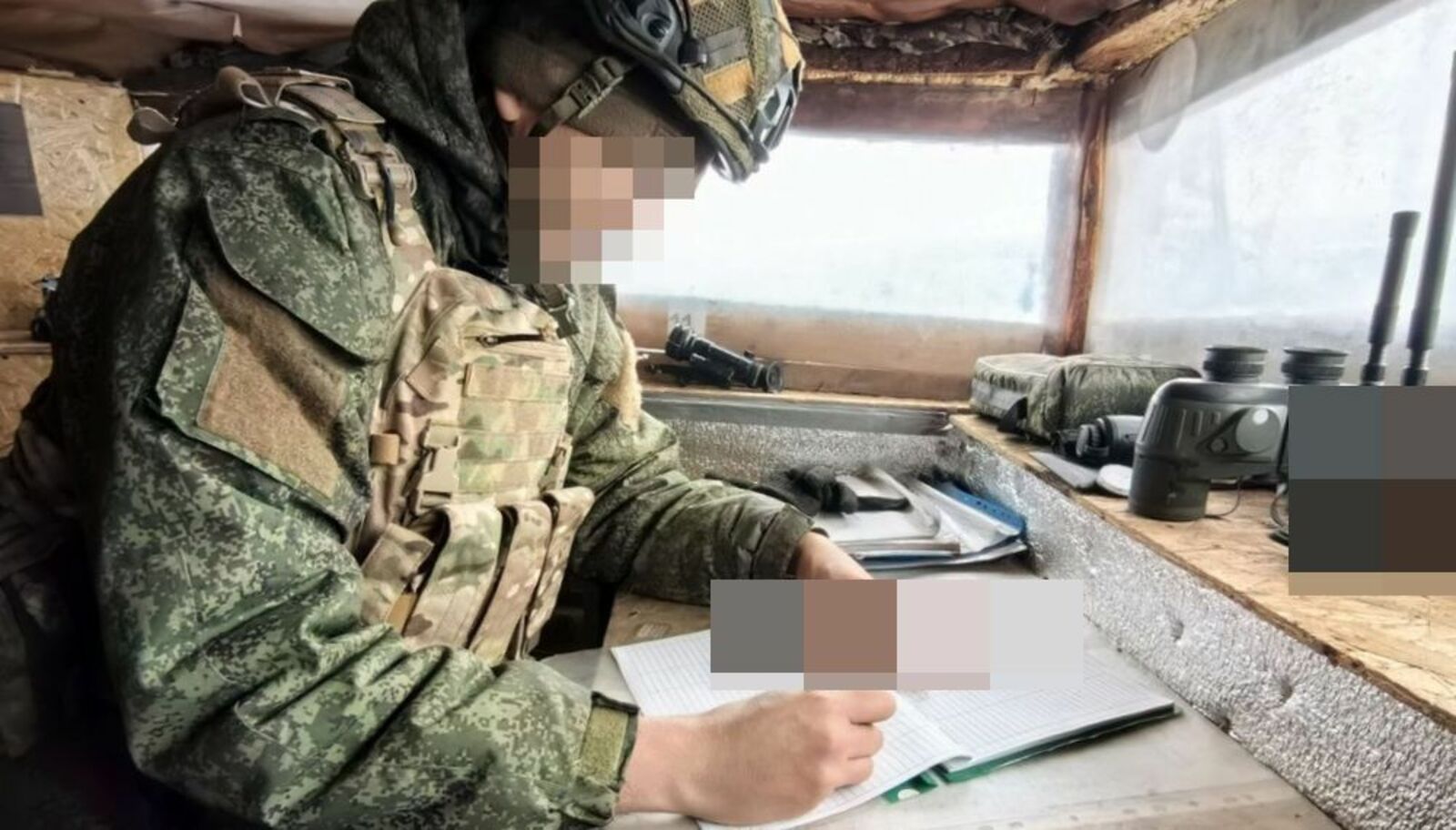 Боец с позывным «Уголь» выполняет поставленные задачи на территории специальной военной операции.