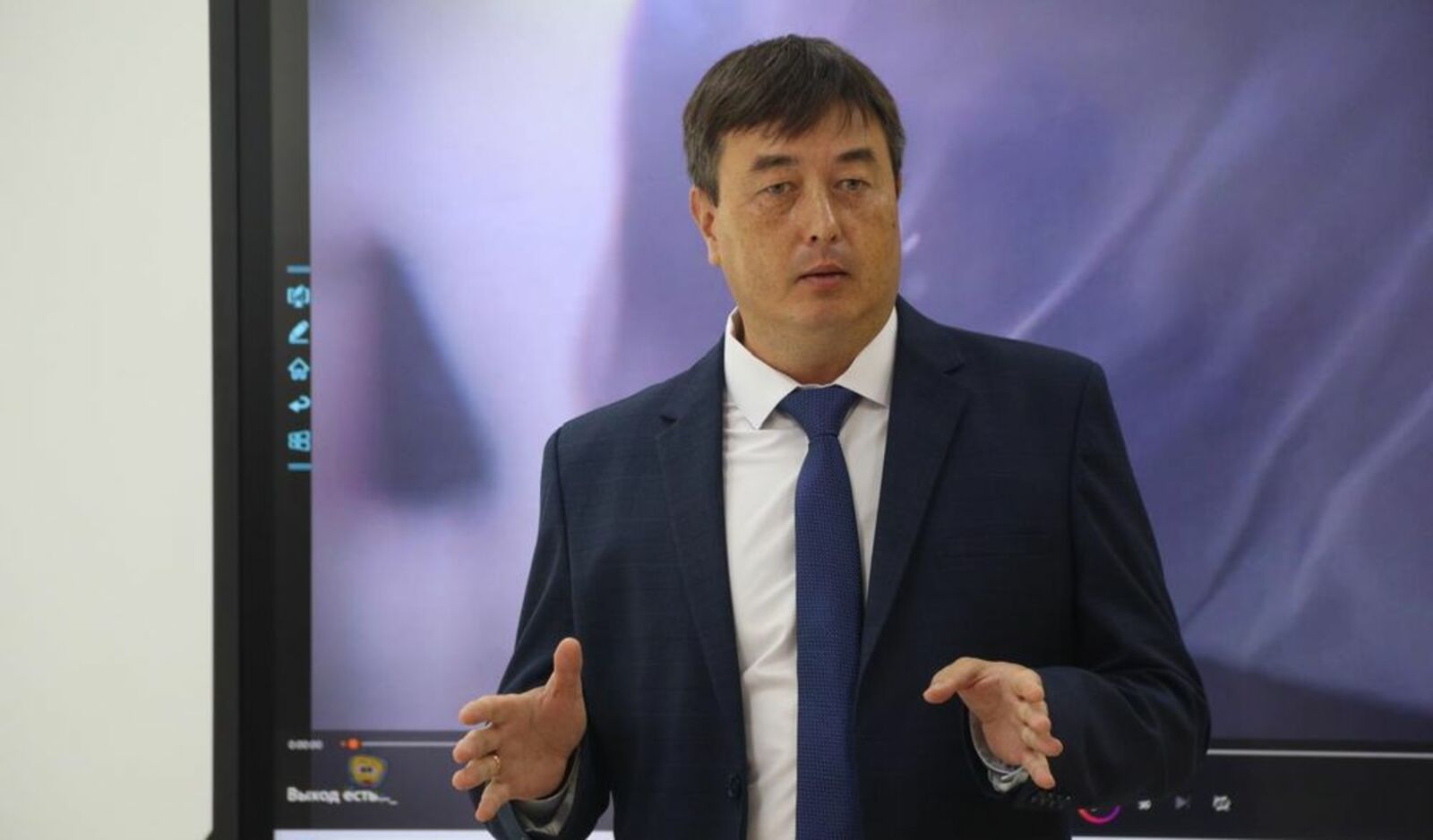 Рустам Уразаев: «Желаю коллегам успешного старта и новых достижений».