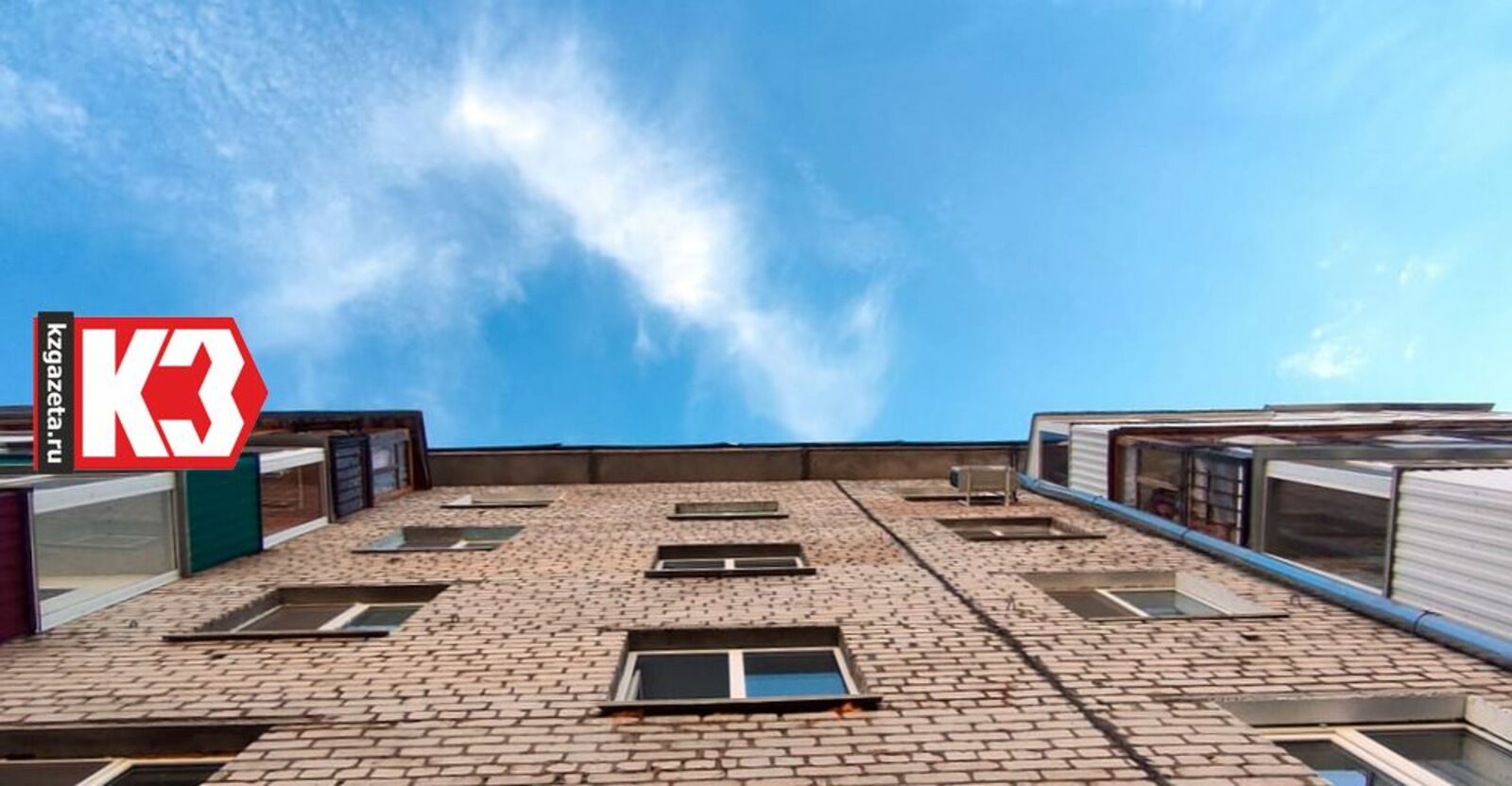 В Нефтекамске ребёнок чудом не погиб, выпав из окна квартиры