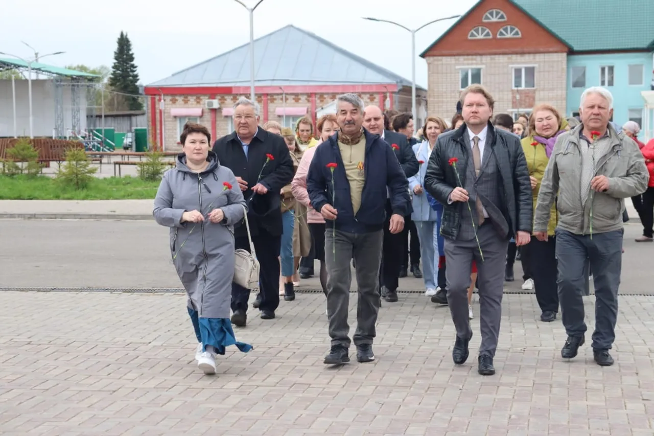 Чулпан Губаева, Эльвина Низамова.