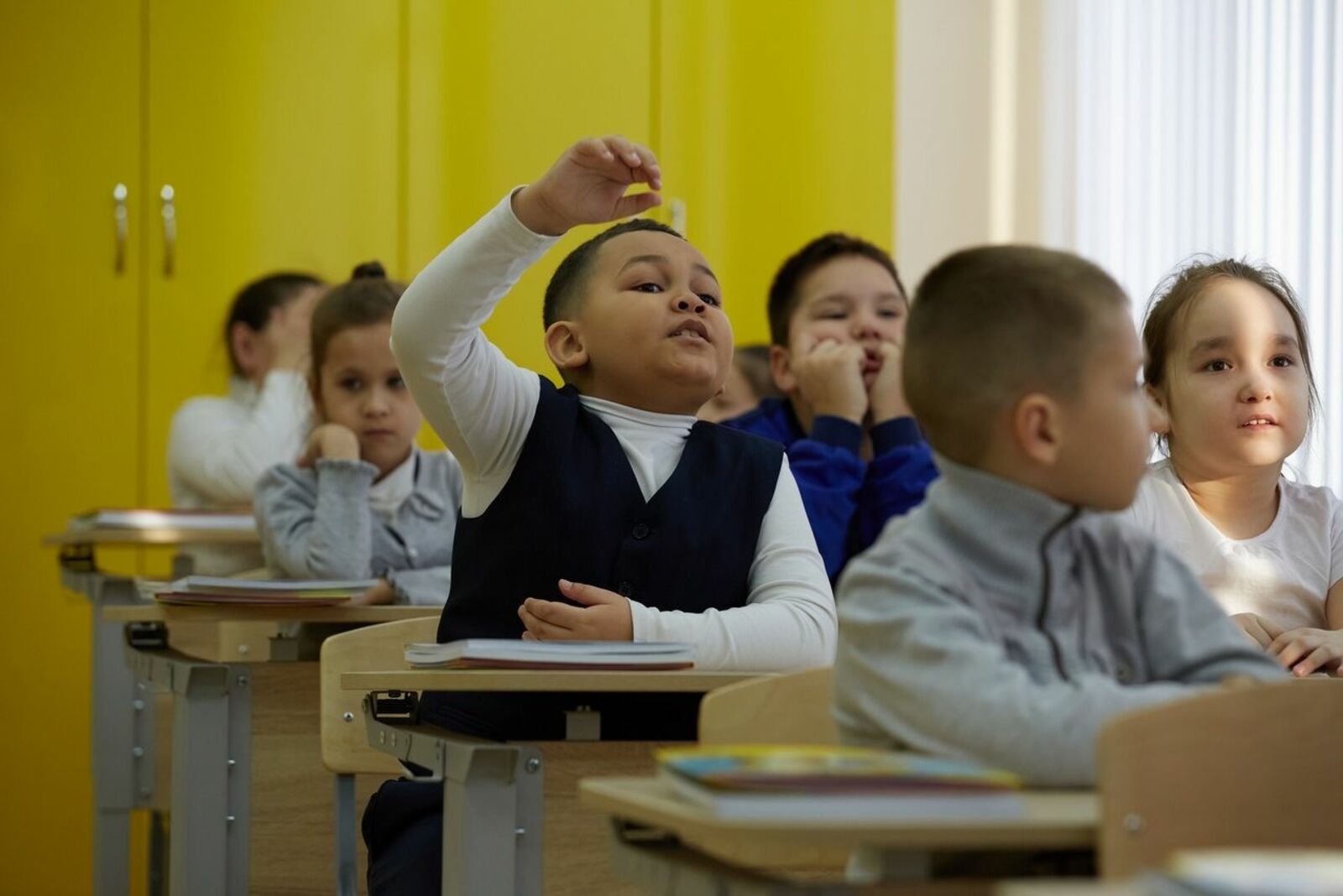 В Министерстве образования Башкирии опровергли информацию о переносе школьных осенних каникул.