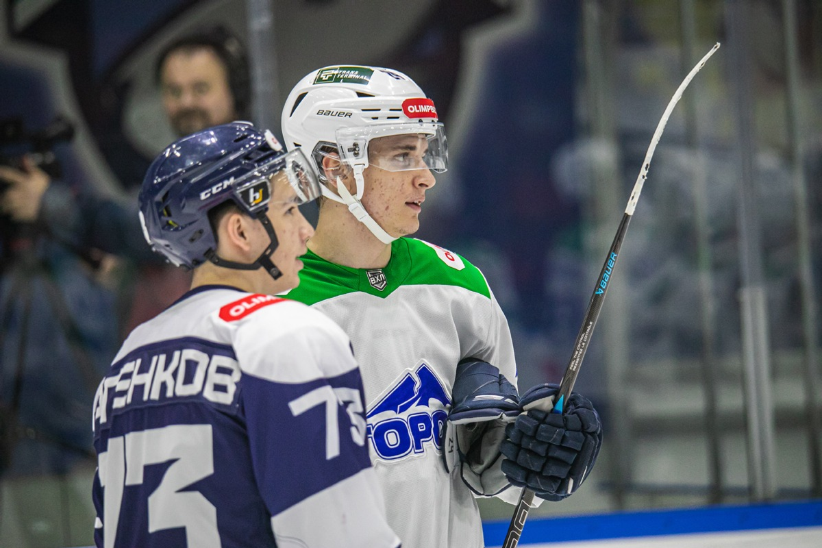 Пресс-служба ХК «Зауралье». https://hczaural.ru/ Андрейченко и Шепенков.