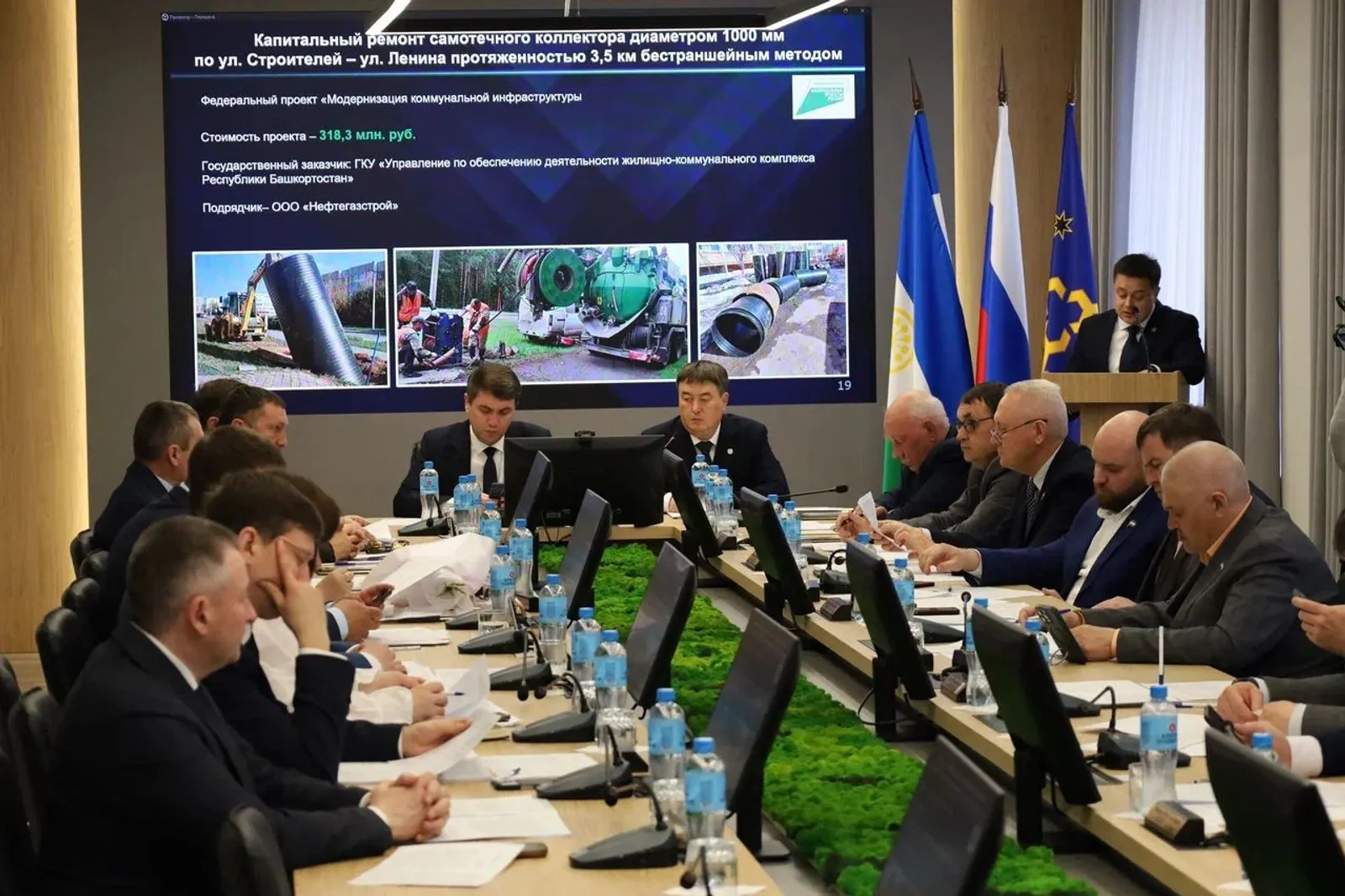 Депутаты ознакомились с информацией о ходе исполнения Программы комплексного развития систем коммунальной инфраструктуры городского округа. Фото: Алина Мадешина.