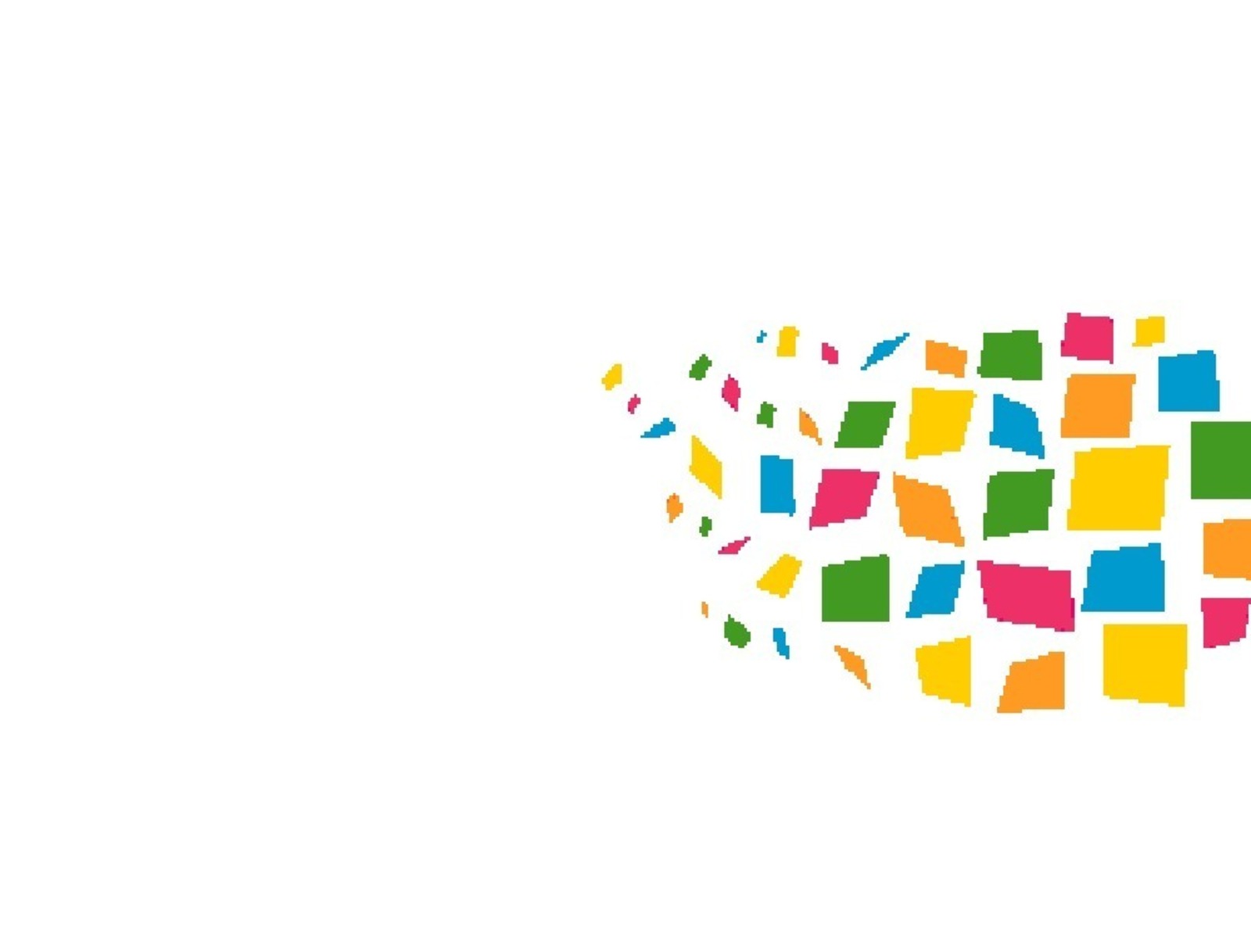 Начальник отдела культуры Ильмир Ялалов лично вручил награду победителю конкурса Дарине Платоновой.