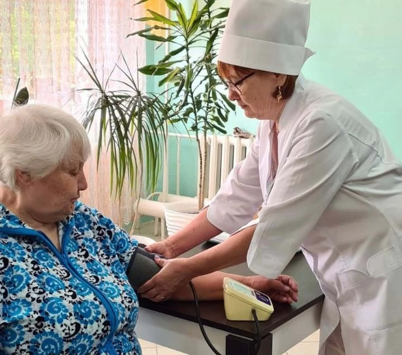 Светлана Рахимянова живёт заботами своих подопечных, всегда найдёт слова утешения и поддержки.
