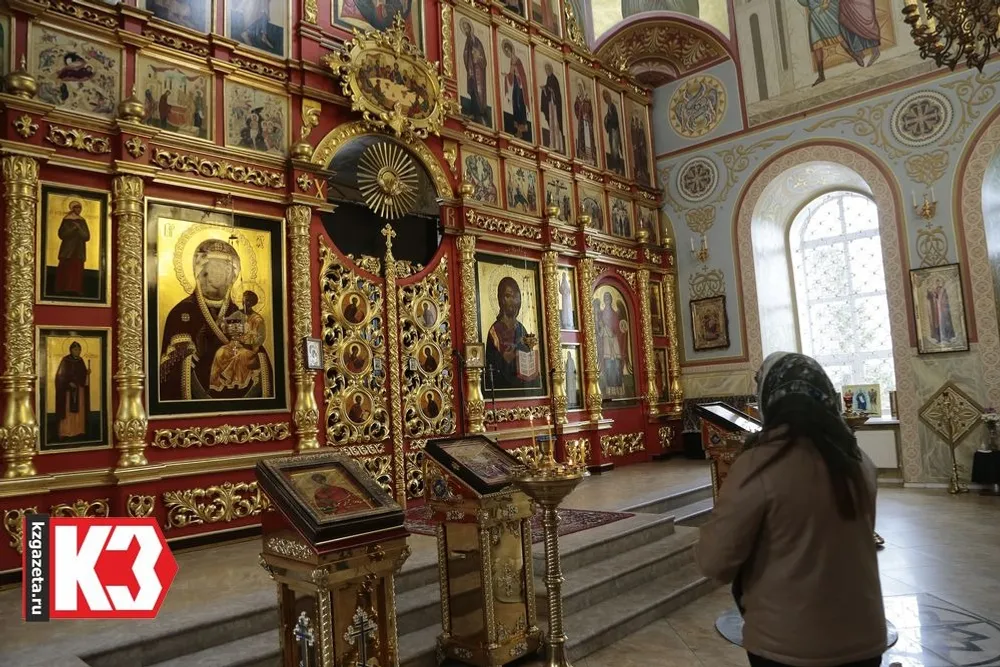 У каждой иконы своя история, своя судьба. Фото: Руслан Никонов, «КЗ».