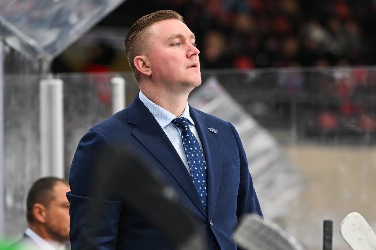 Пресс-служба ХК «Молот». https://hc-molot.ru/ Главный тренер «Тороса» Николай Лемтюгов.