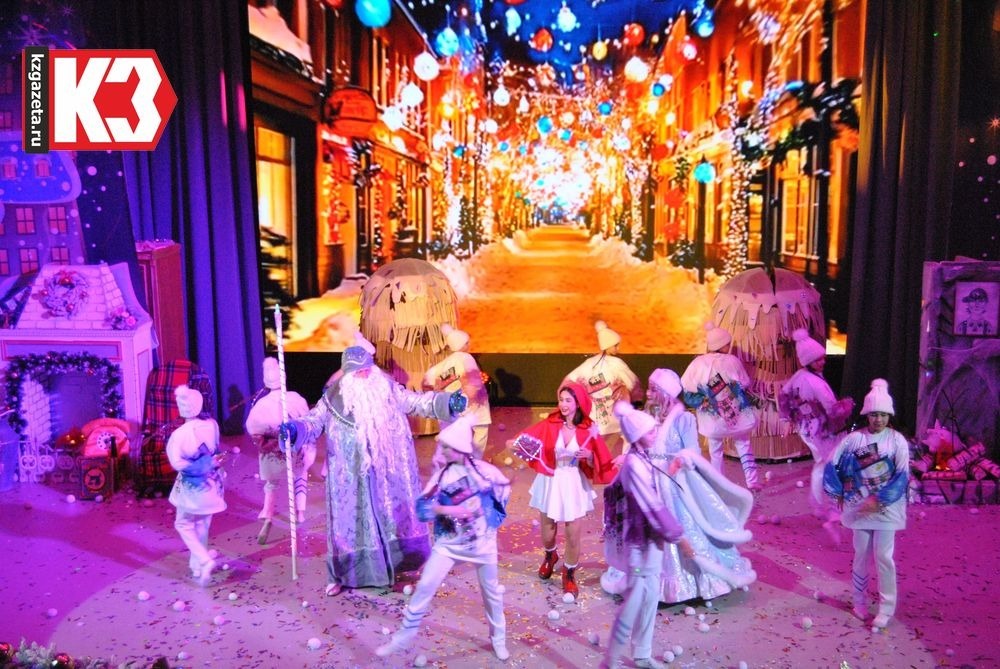 Новогоднее представление получилось волшебно красивым, наполненным музыкой, танцами и... чудесами. Фото: Миляуша Сиразетдинова, «КЗ».