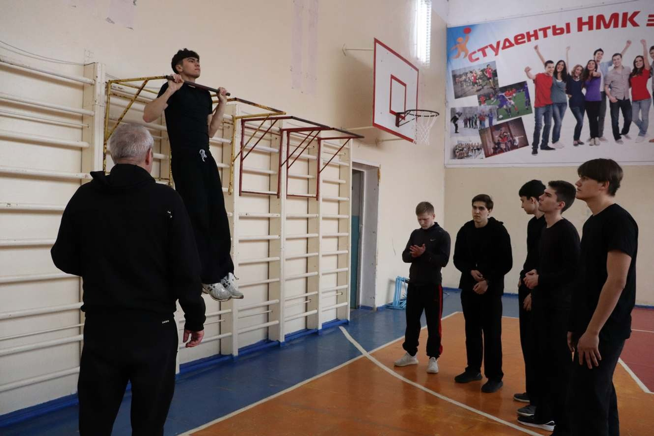 Регина АЛЕКСЕЕВА, Виолетта ГОРБУНОВА.