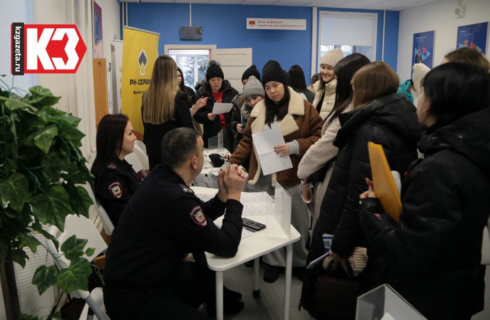 Ярмарку вакансий посетили более 260 студентов колледжей. Фото: Руслан Никонов, «КЗ».