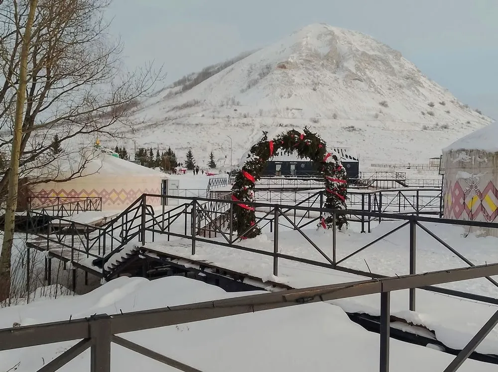 Торатау - самая популярная и посещаемая гора.