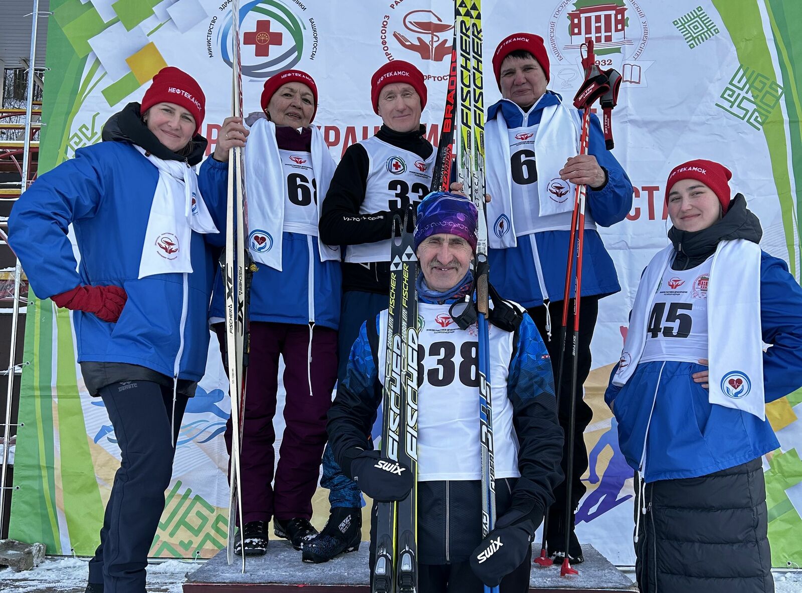 Команда нефтекамских медиков.